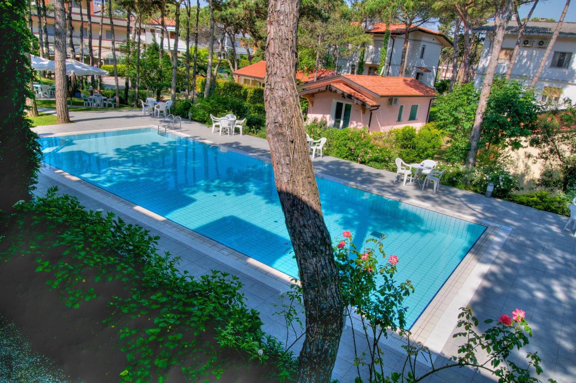 Hotel Caracas Λινιάνο Σαμπιαντόρο Εξωτερικό φωτογραφία